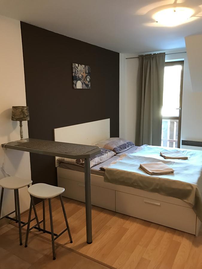 Aparthotel Kamzik Доновали Екстериор снимка